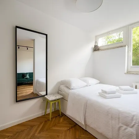 Chlodna Superior By Bookinghost Lägenhet Warszawa