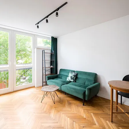 Chlodna Superior By Bookinghost 아파트